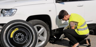 Comment changer une roue sans se prendre la tête ?