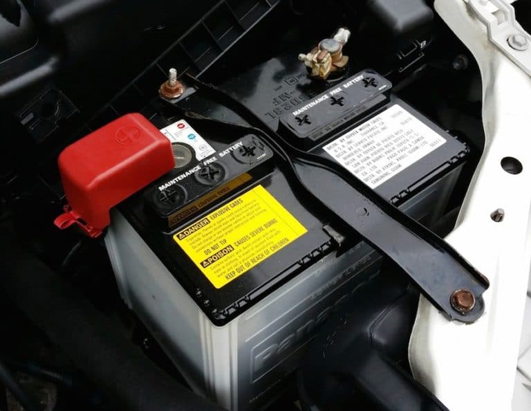 Vendre sa voiture avec un problème de batterie : comment avoir un prix avantageux ?
