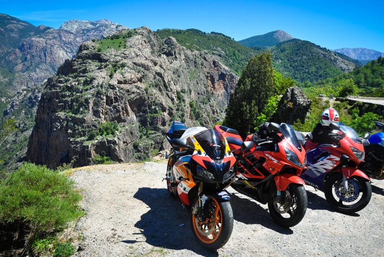 Organiser un tour de Corse en moto