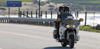 Se déplacer autrement grâce aux taxis motos