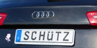 Pour qui les plaques d’immatriculation diplomatiques sont-elles faites ? Plaque d’immatriculation diplomatique