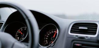 Réussir l’examen du code la route brillamment en 7 astuces