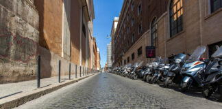 Scooter 125 cm³ : le roi des villes ? Avantages et inconvénients